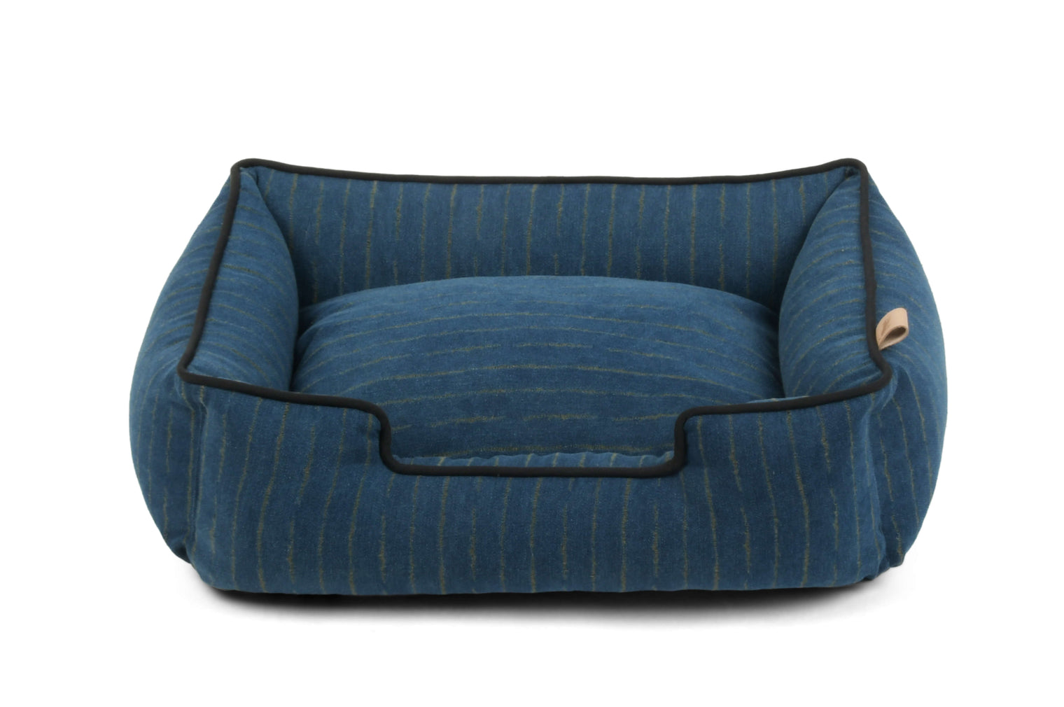 P.L.A.Y. Manhattan Lounge Bed in blue with raised sides for pet comfort, bolster style dog bed.