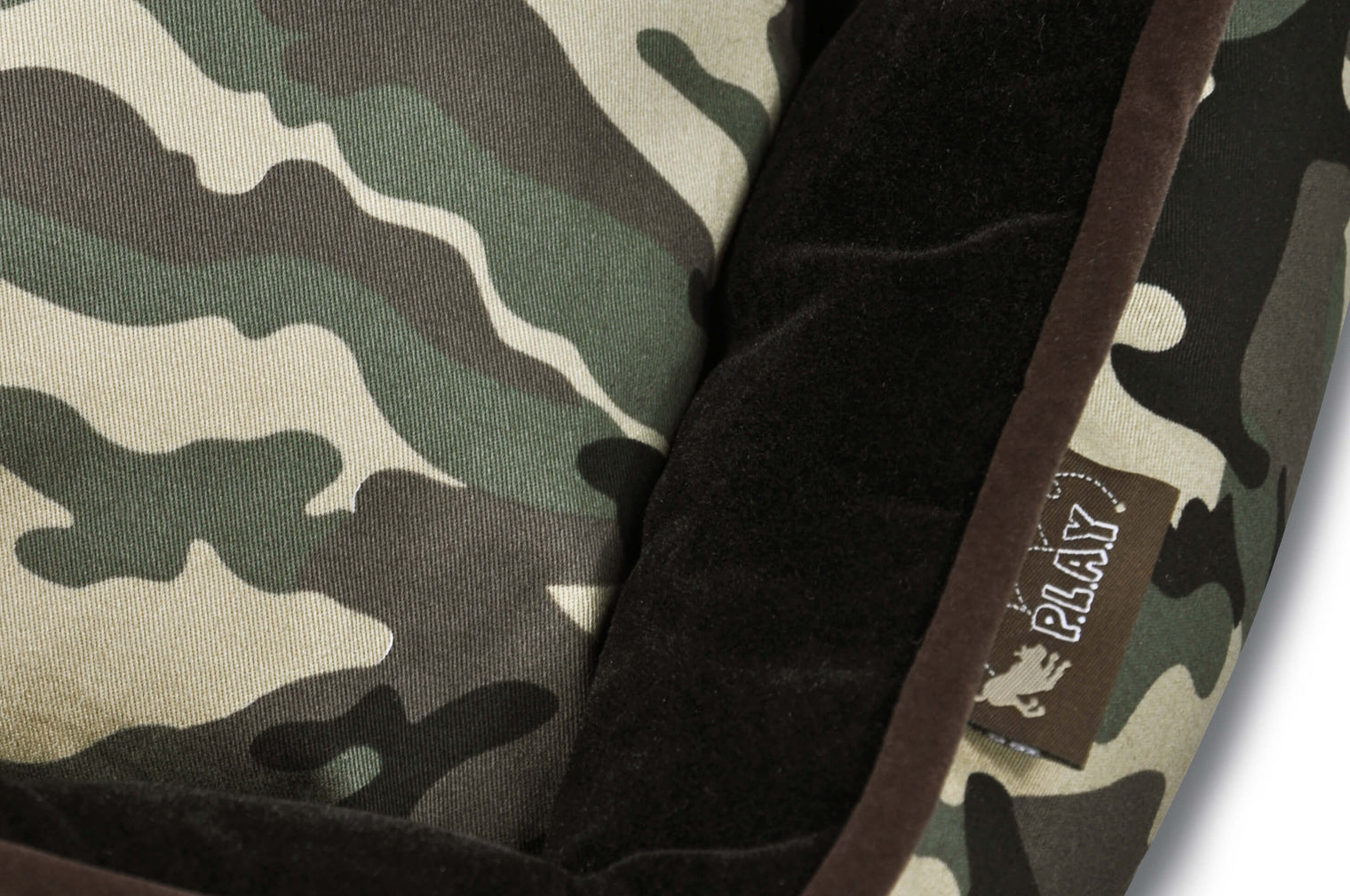 P.L.A.Y. Camouflage Lounge Bed close-up, showcasing the reversible inner cushion and stylish camouflage cover for pets.